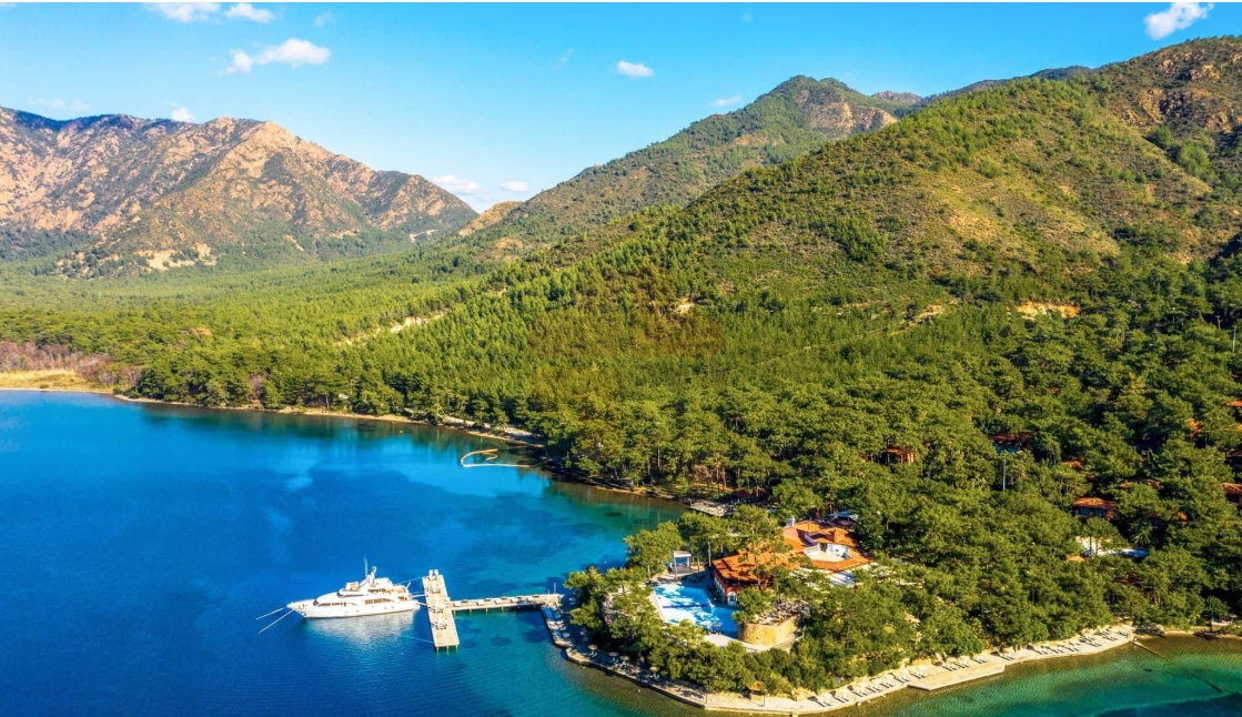 Dalaman Airport ( DLM ) - Marmaris Adakoy